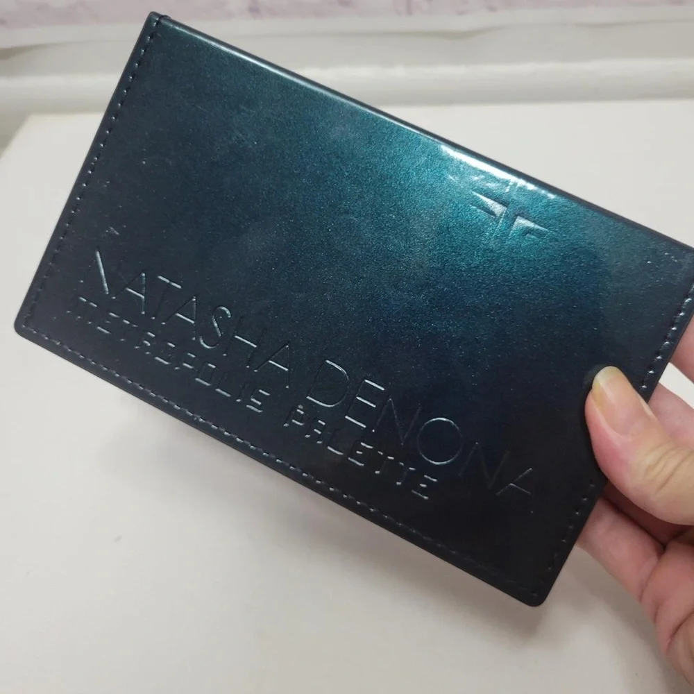 Natasha Denona Vibrant Eyeshadow Palette - Picture 2 of 6
